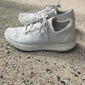 Under Armour Cream color sneakers size 6.5